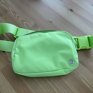 Lululuemon Everywhere Belt Bag in Faded Zap